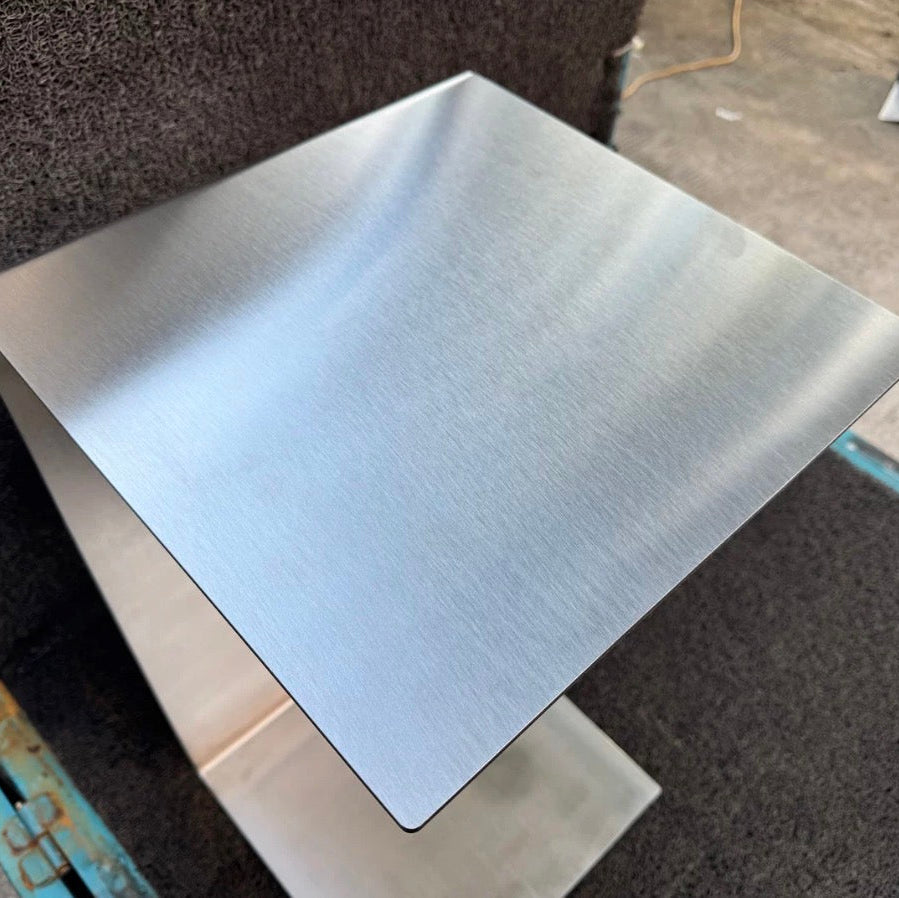 NORDEN Brue — Stainless Steel C-Table